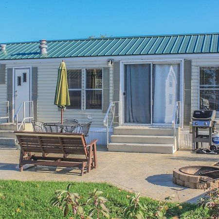 Готель Sandusky Koa Holiday Campground Екстер'єр фото
