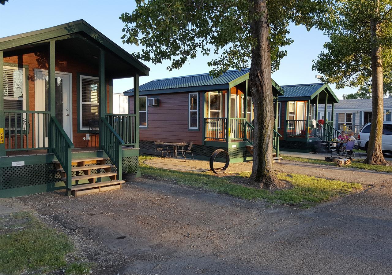 Готель Sandusky Koa Holiday Campground Екстер'єр фото