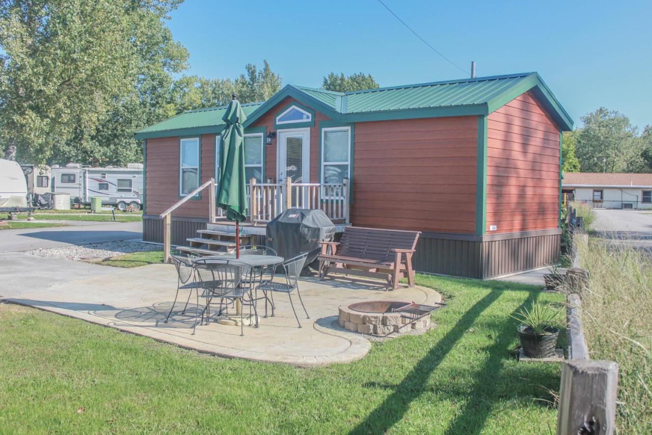 Готель Sandusky Koa Holiday Campground Екстер'єр фото