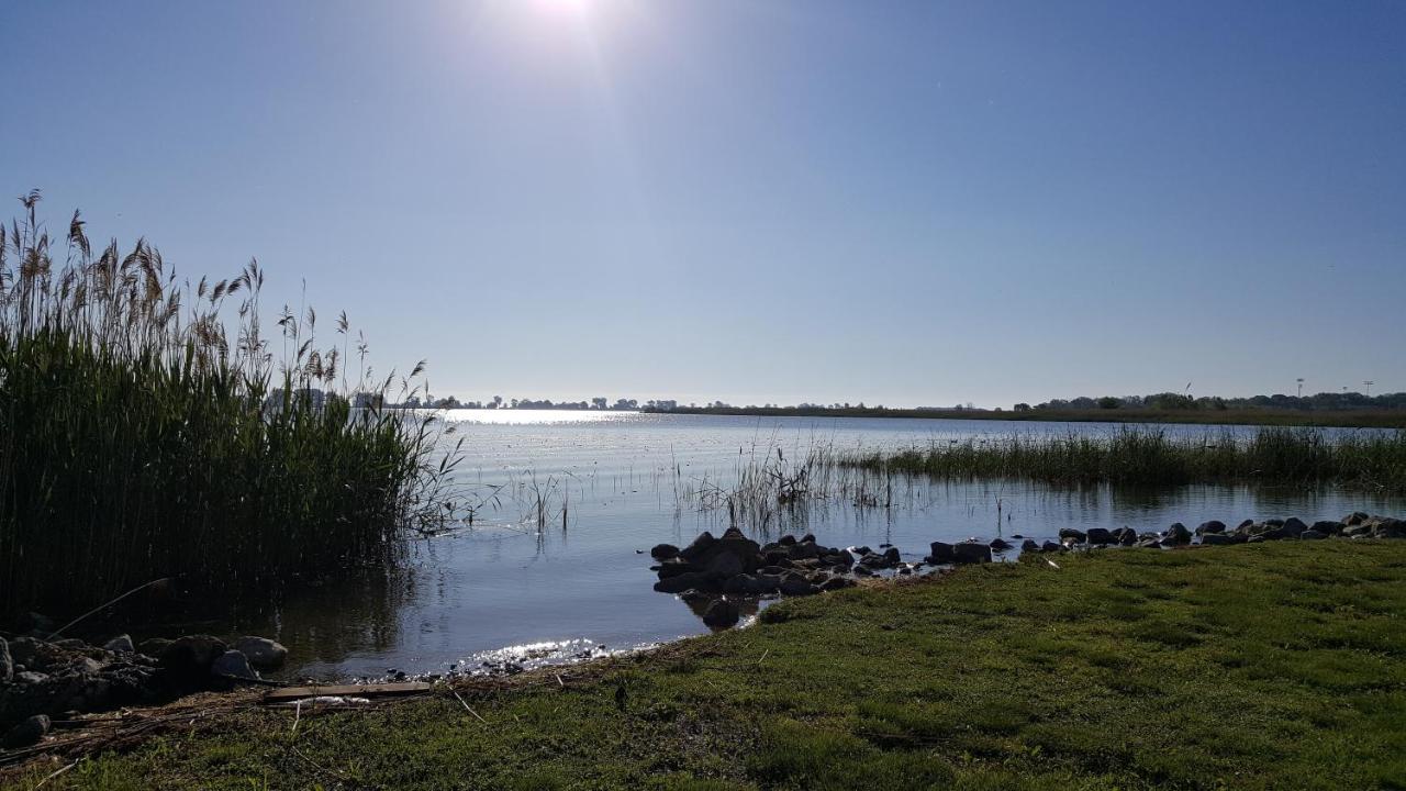 Готель Sandusky Koa Holiday Campground Екстер'єр фото
