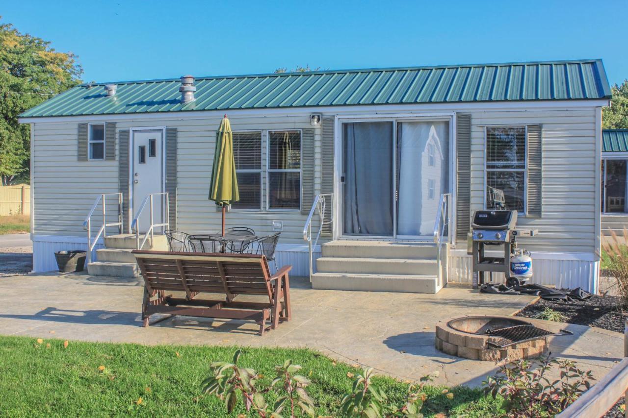 Готель Sandusky Koa Holiday Campground Екстер'єр фото
